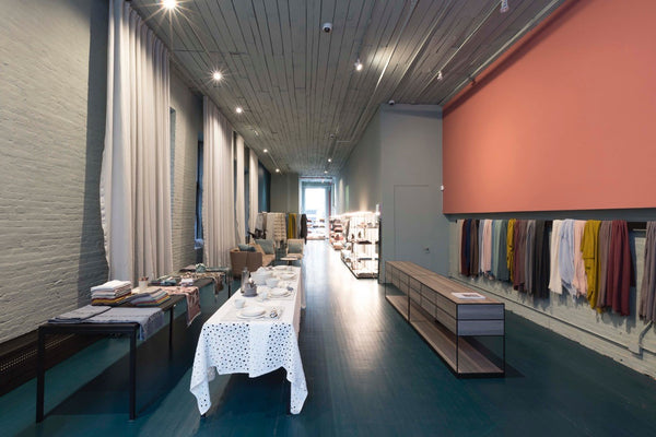 Apre a Soho il flagship store di New York, con un nuovo look