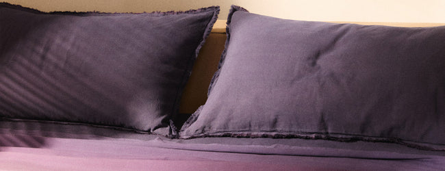 Set di biancheria da letto in raso per letto matrimoniale, in seta, colore nero, con set Set di biancheria da letto in raso per letto matrimoniale, in seta, colore nero, con set