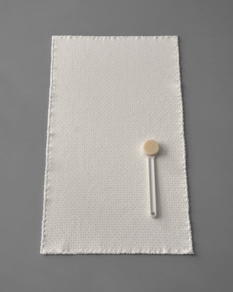 MOLTO-TAPPETINO_BIANCO_01.jpg