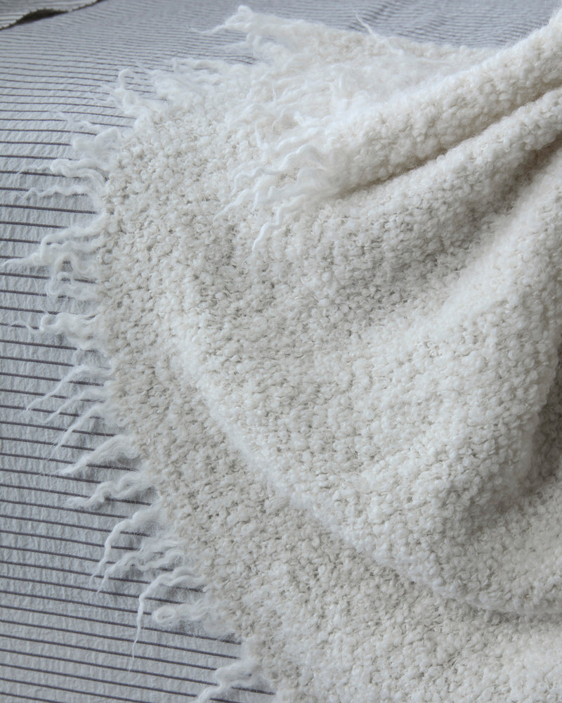 Tuis Coperta