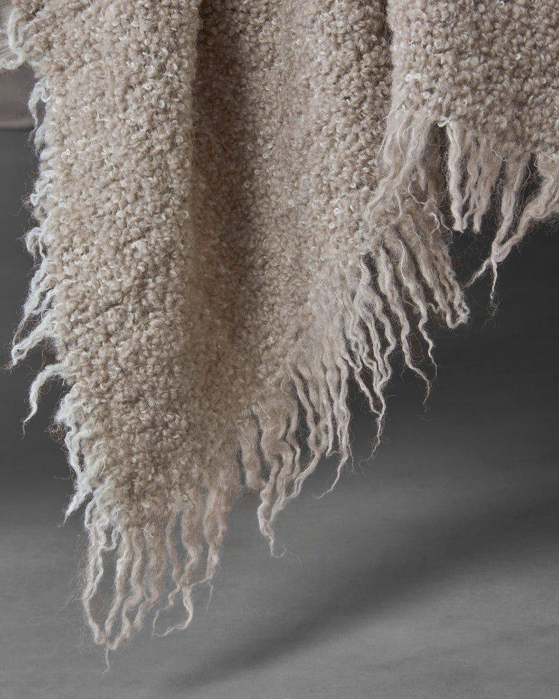 Tuis Coperta